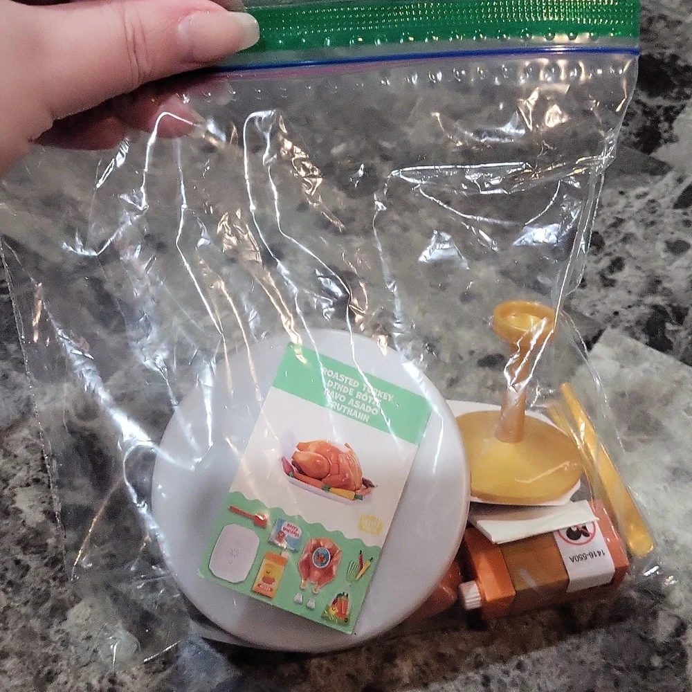 Miniverse Make It Mini Holiday Roasted Turkey